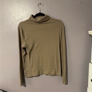 Old Navy Ribbed Turtleneck Top